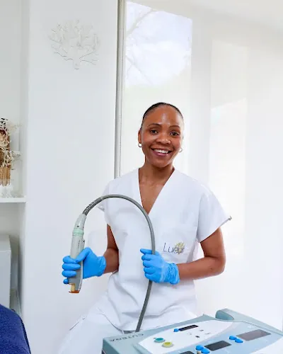 Lueur Aesthetics and Wellness